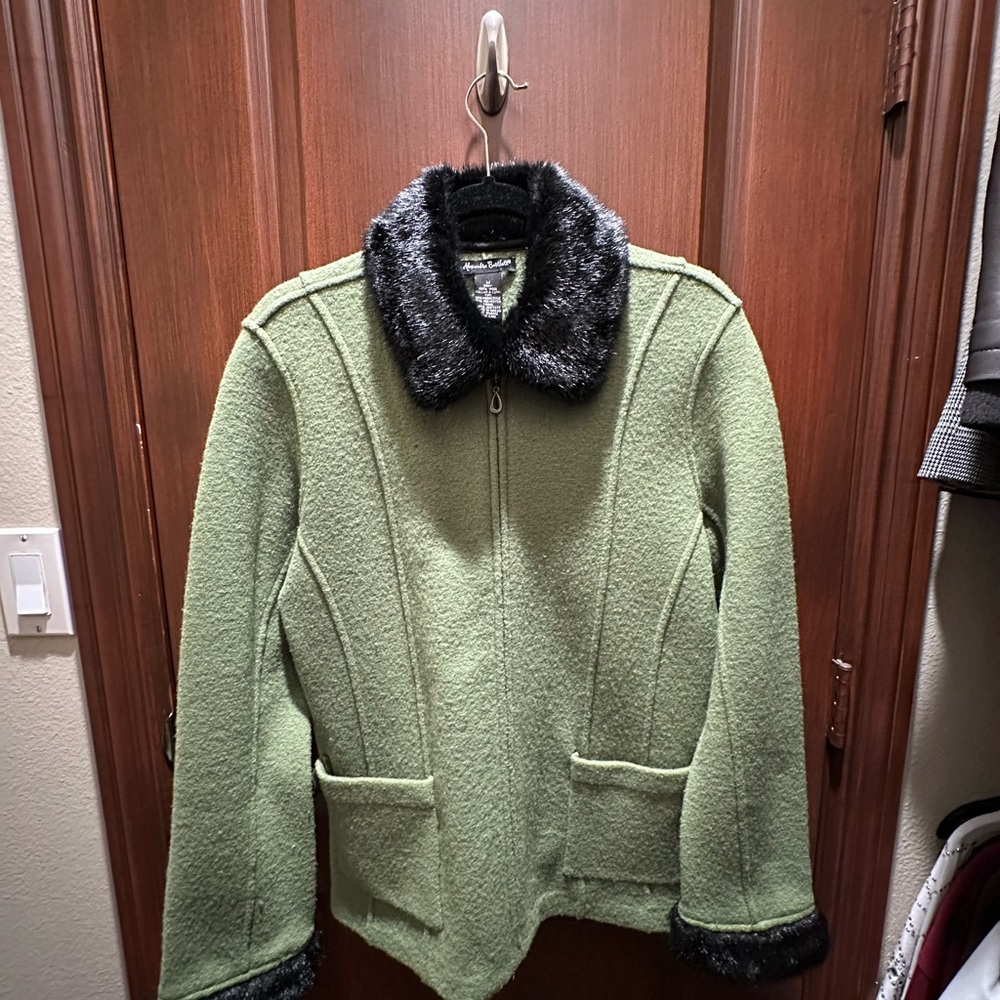 Alexandra Bartlett Green Teddy Jacket with Black Collar